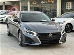 نيسان ألتيما